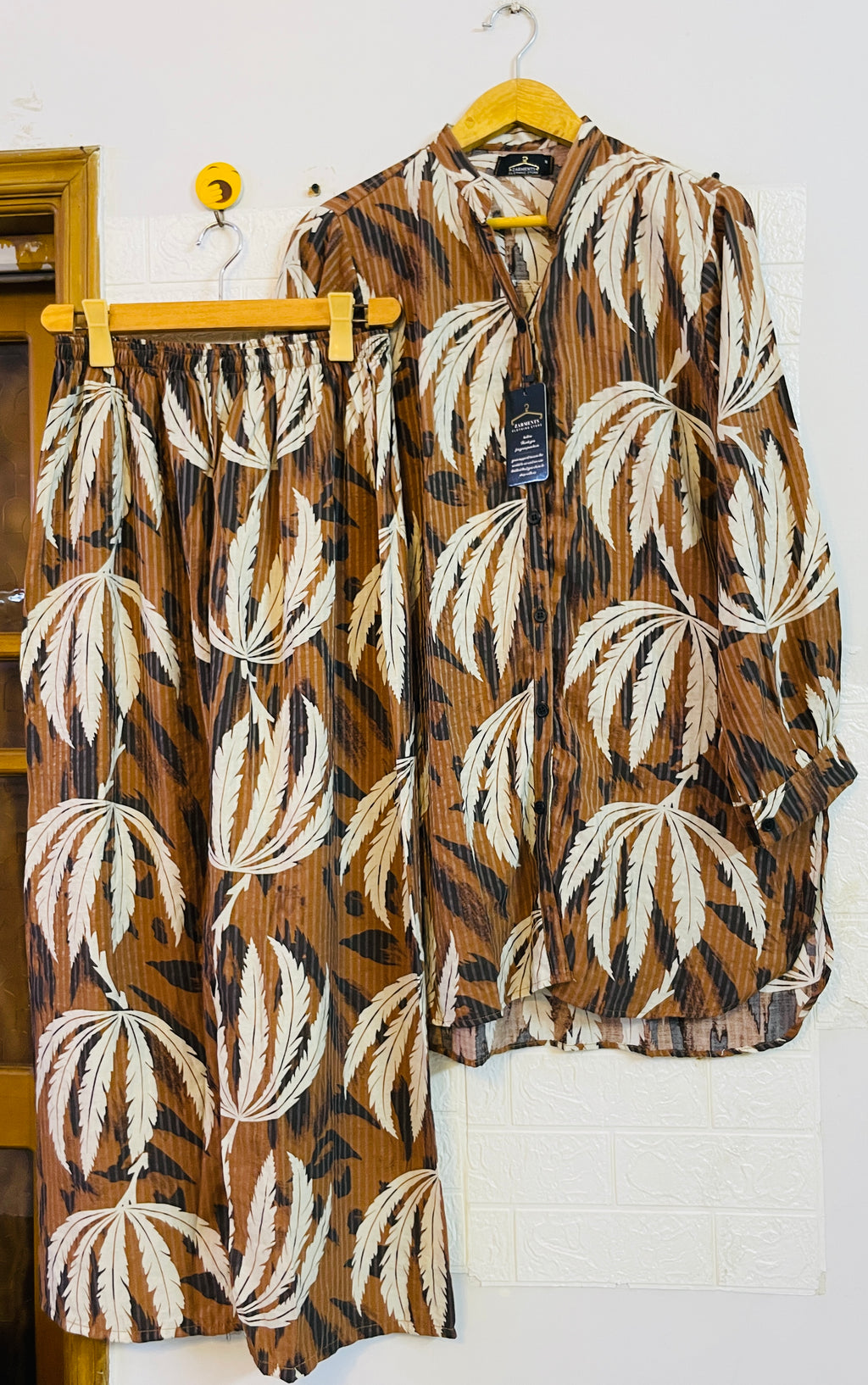 Brown breeze