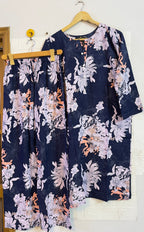 Deep navy pearl