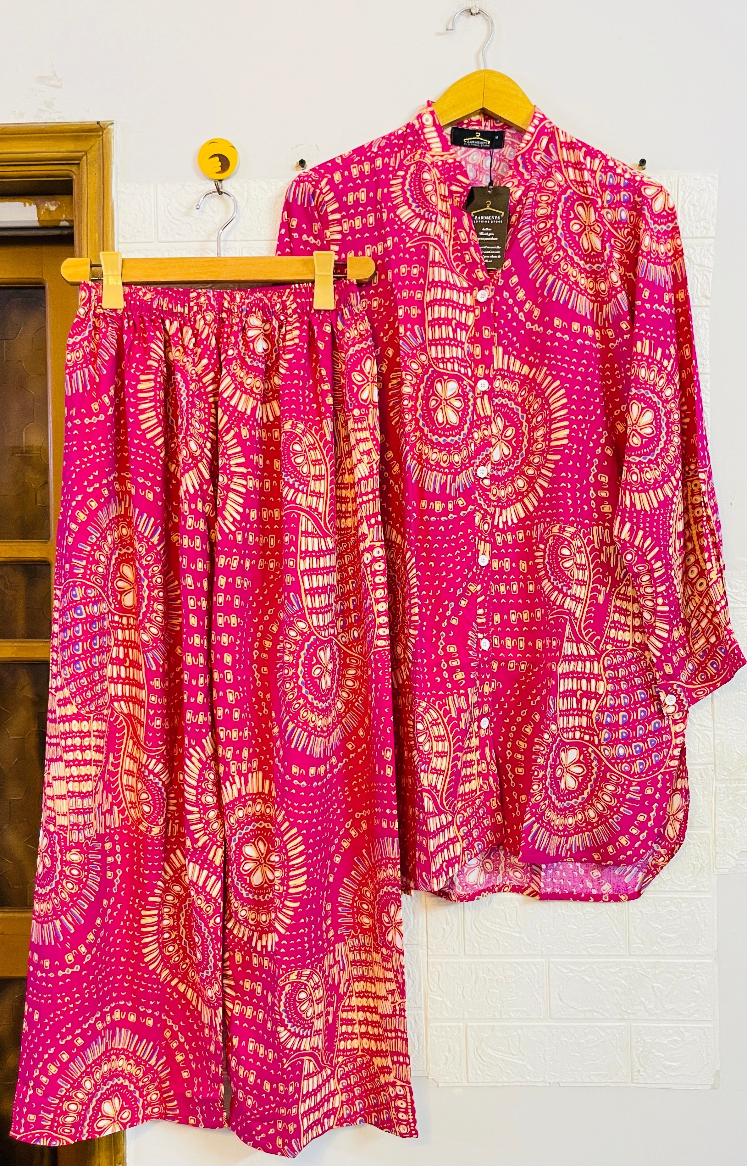 Bright pink coord