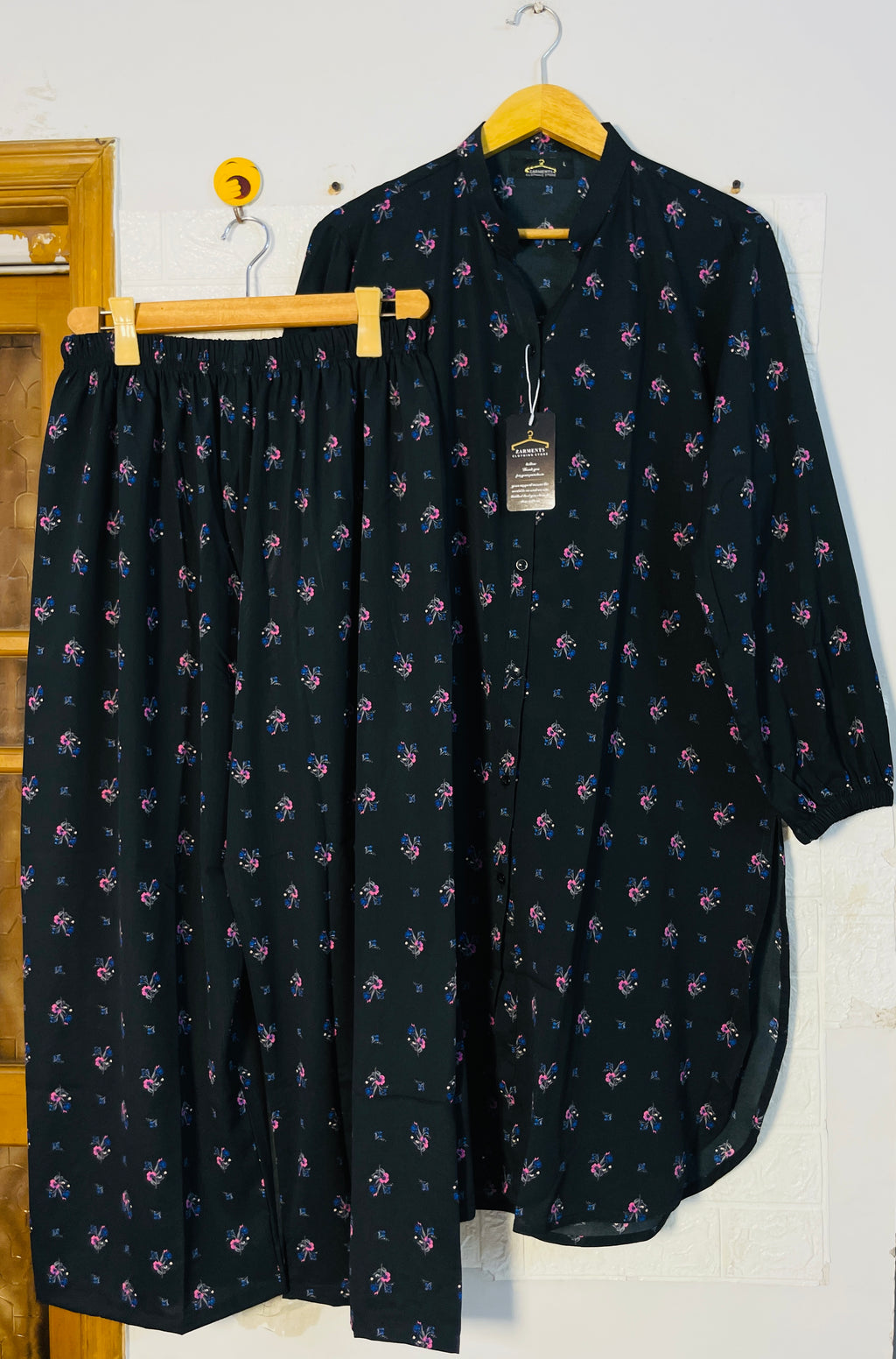 Black ditsy everyday