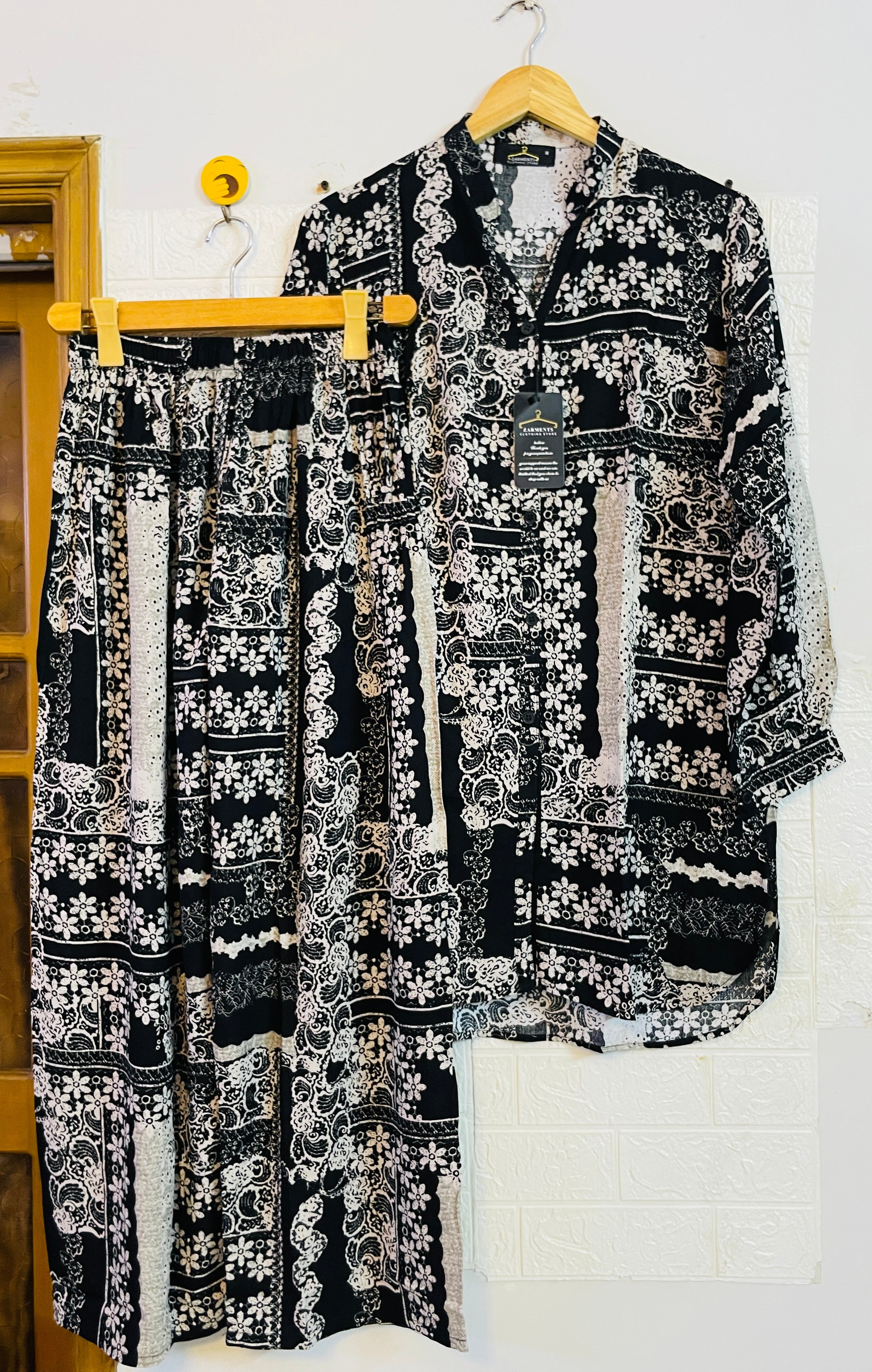 Black ajrak set
