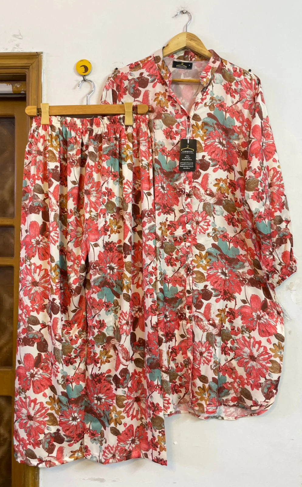 FLOWERY GARDEN SILK
