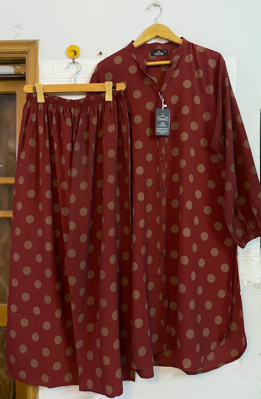 Mehroon polka beauty
