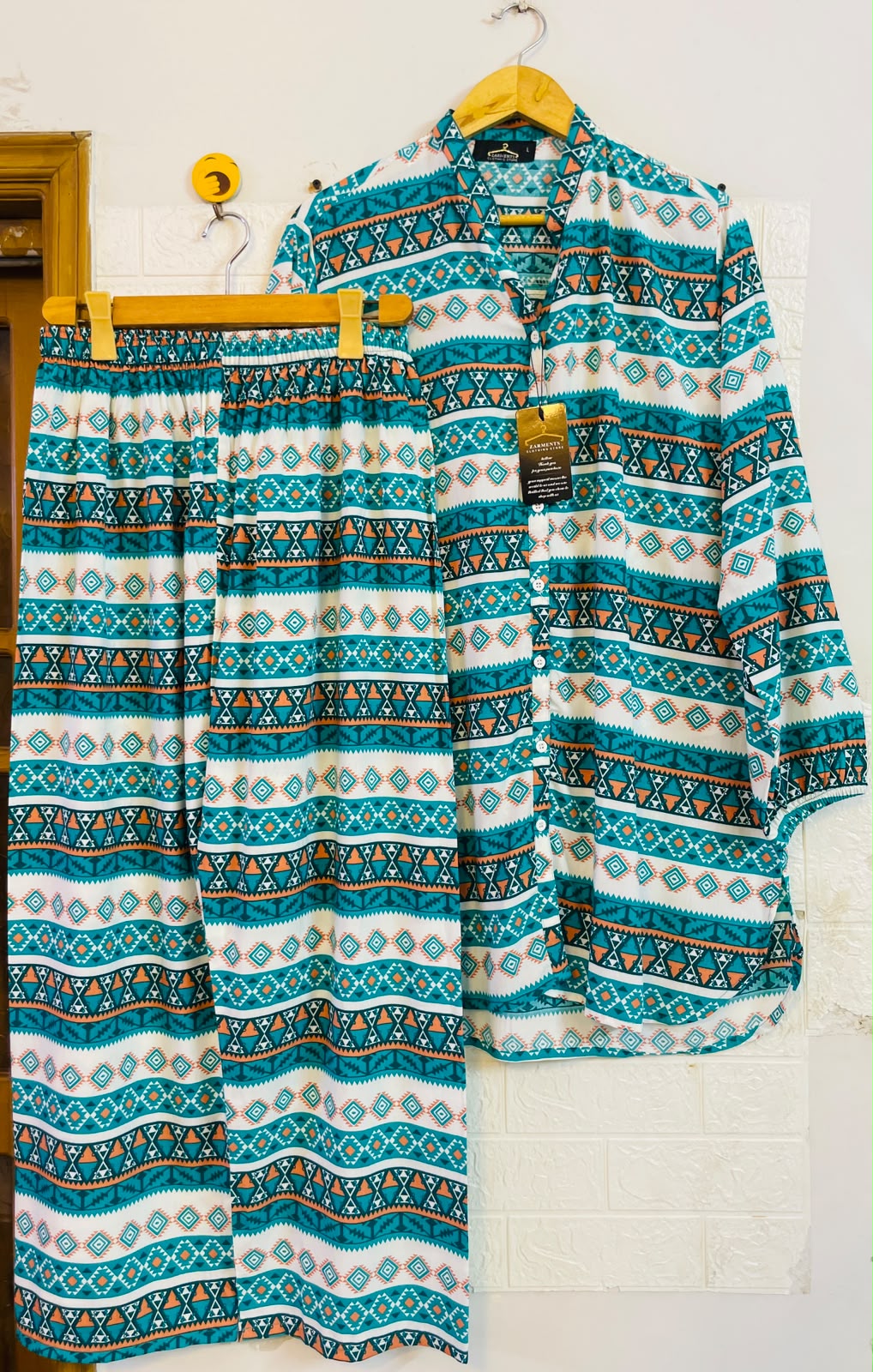 Teal aztec