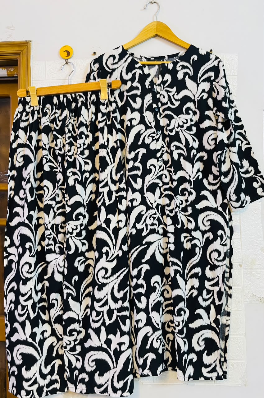 Unique black