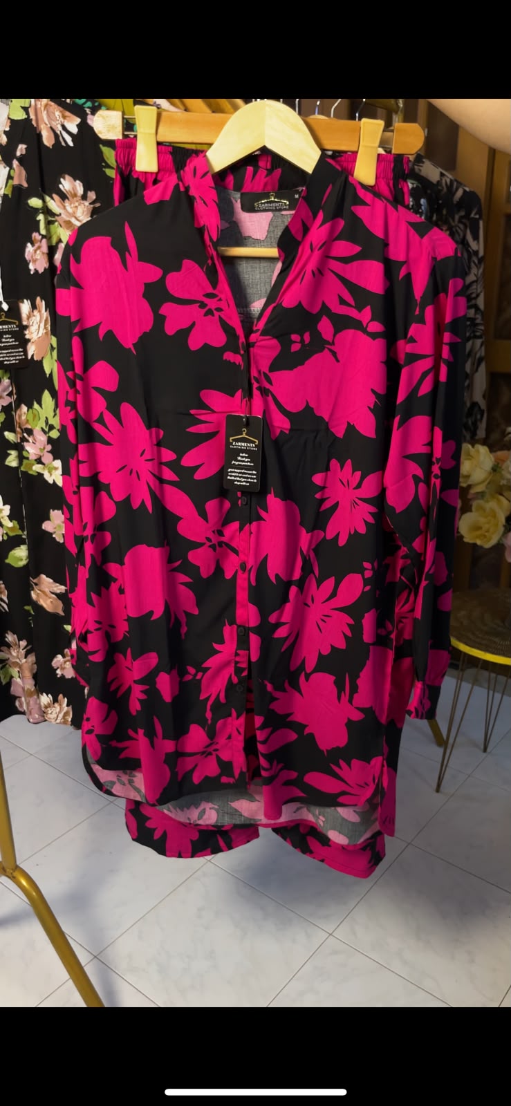 Explosion shocking pink