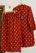 Rust polka dot