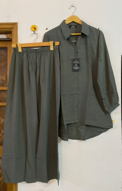 ARMY GREEN SOLID